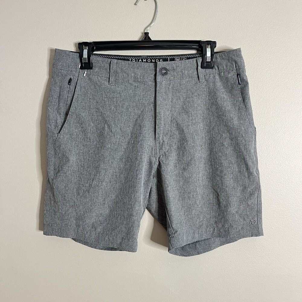 7diamonds Size 31 Aeroplane Performance Hybrid Board Shorts Grey 7"